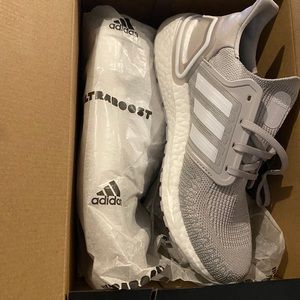 Brand new ultra boost adidas size 8